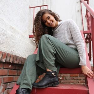 Meet your Posher, Jillian